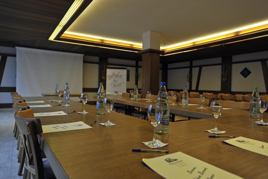 Hotel Restaurant Le Chalet Cortaillod Esterno foto