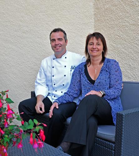 Hotel Restaurant Le Chalet Cortaillod Esterno foto